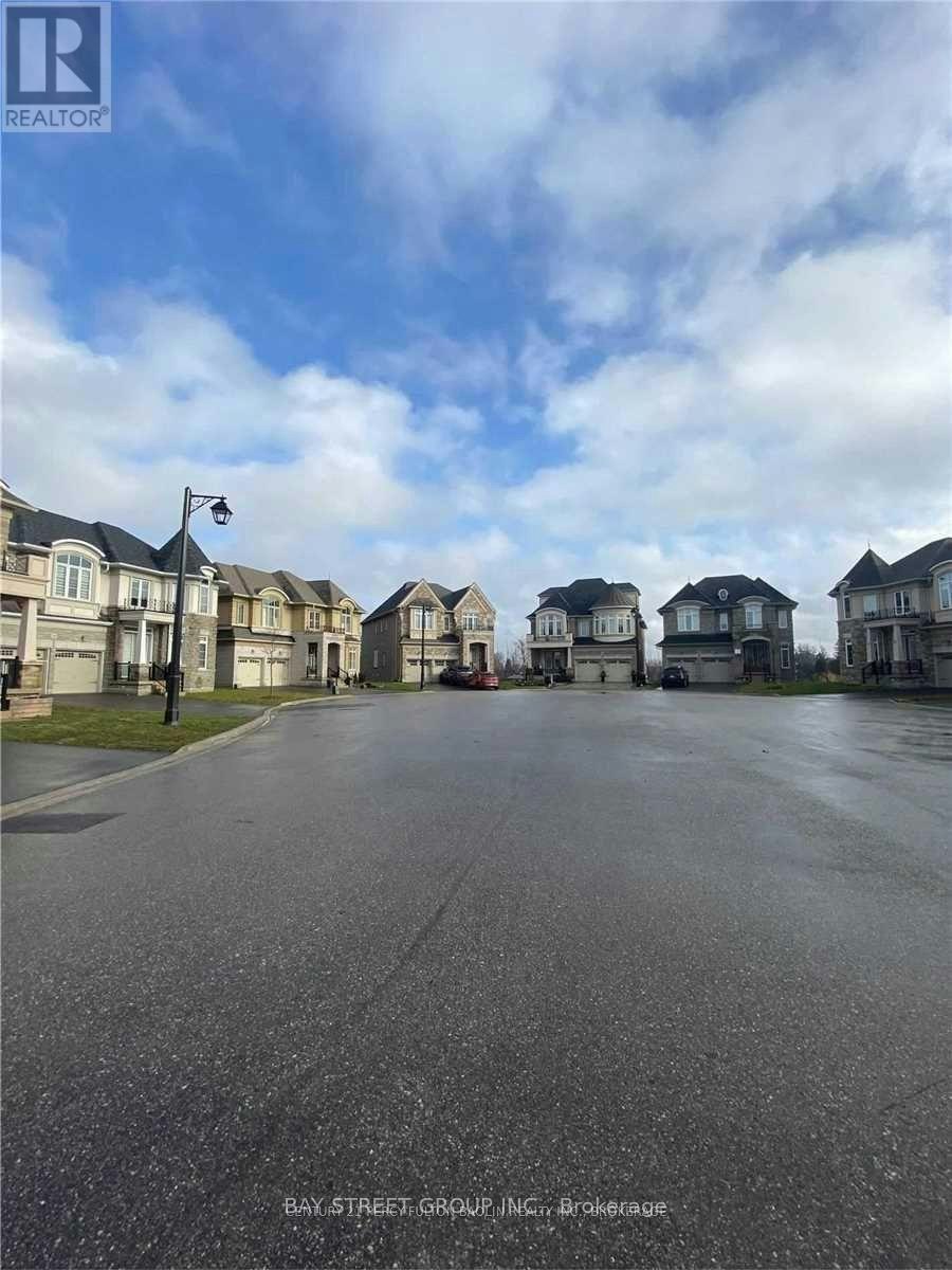 28 Macdonald Court, Richmond Hill, ON, L4E 1E9 - 33