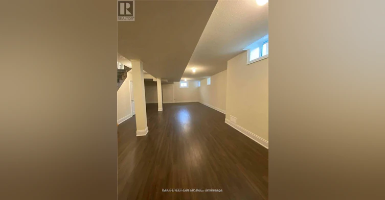 28 Macdonald Court, Richmond Hill, ON, L4E 1E9 - 22