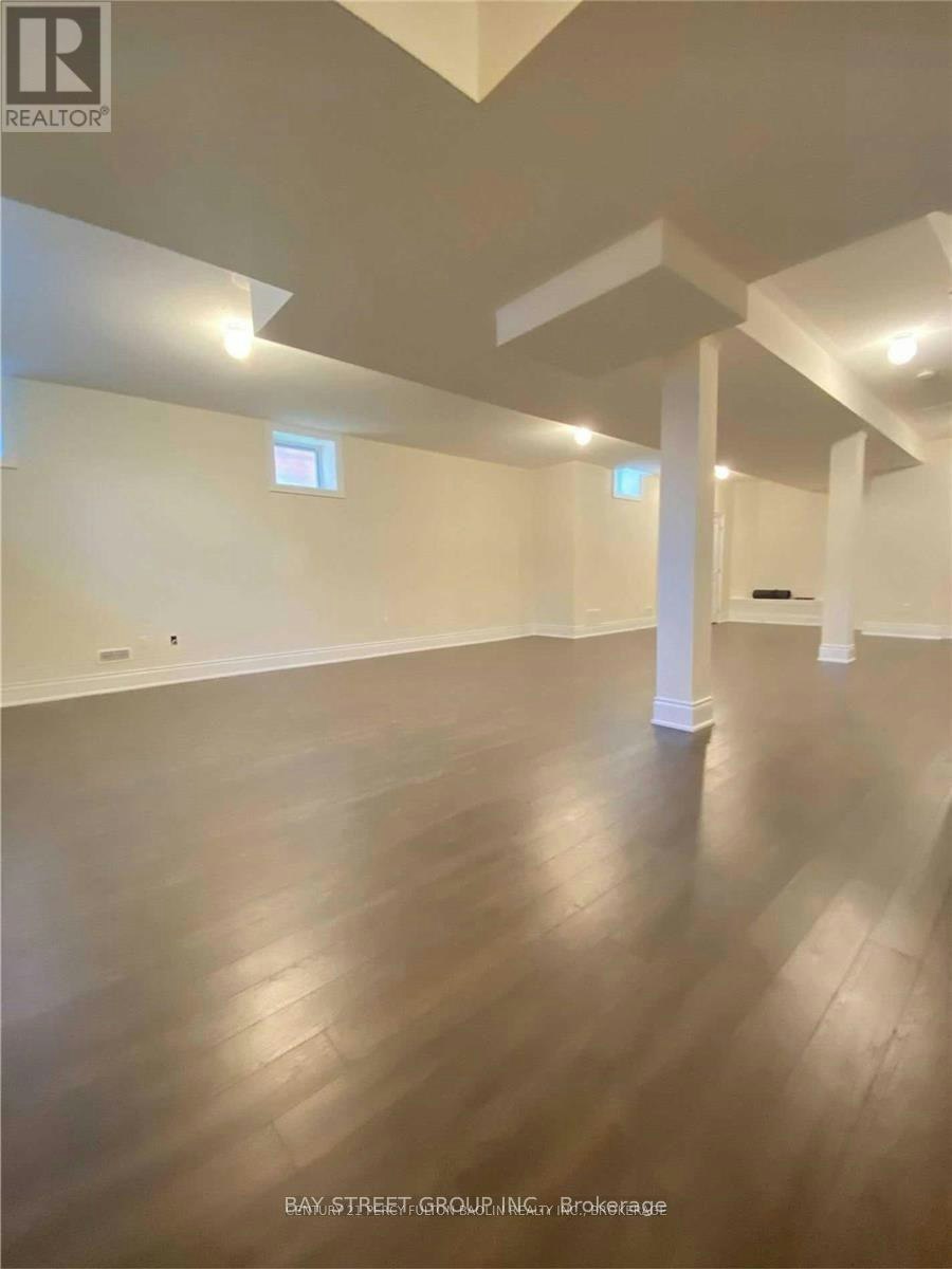 28 Macdonald Court, Richmond Hill, ON, L4E 1E9 - 28