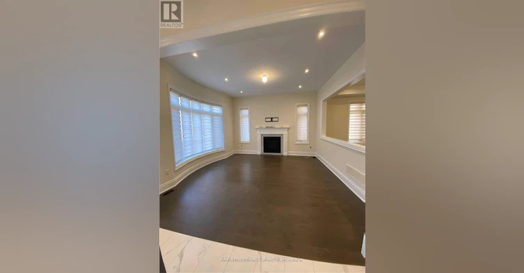 28 Macdonald Court, Richmond Hill, ON, L4E 1E9 - 5