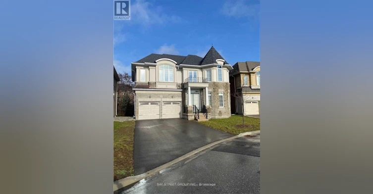 28 Macdonald Court, Richmond Hill, ON, L4E 1E9