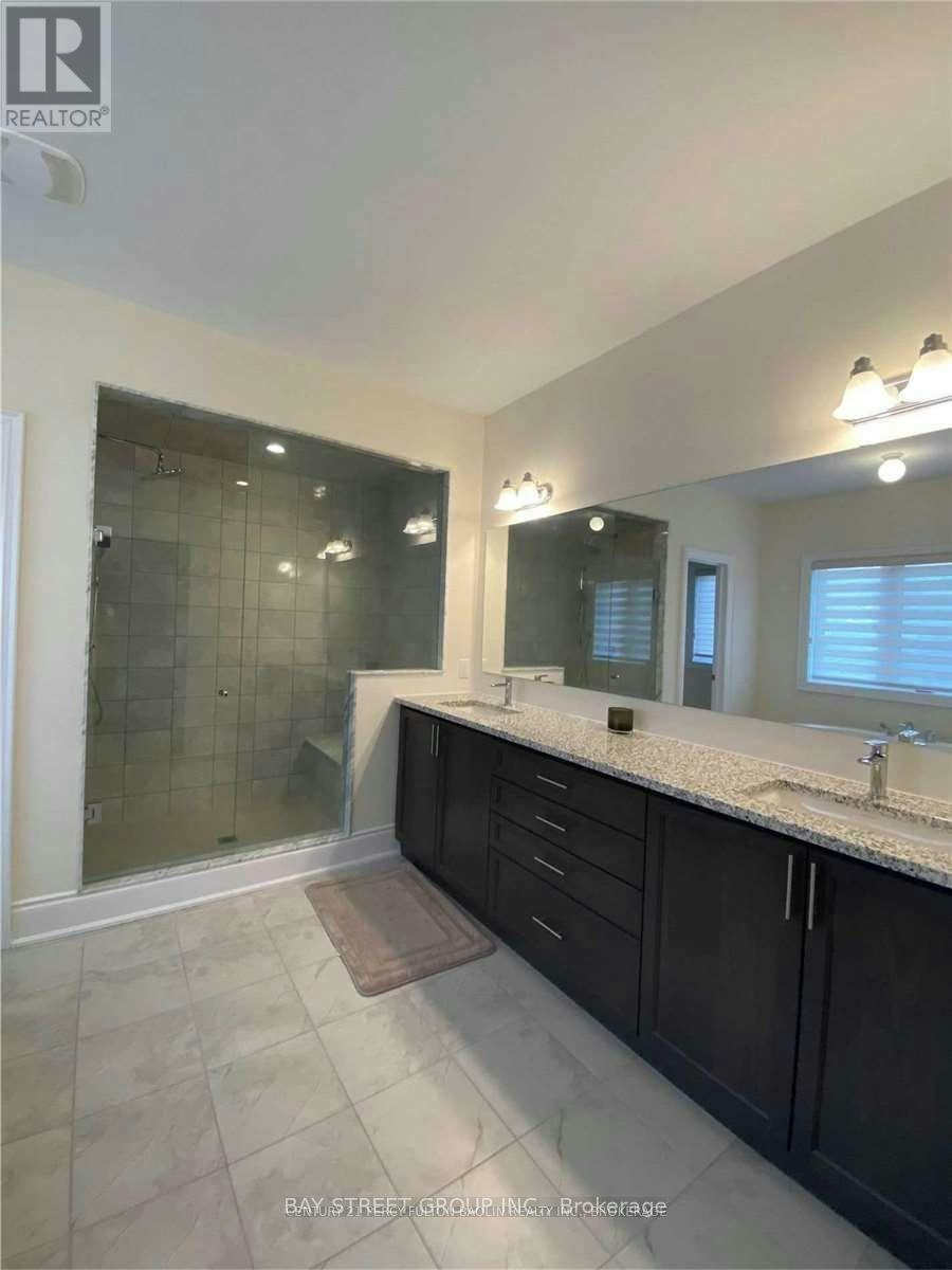 28 Macdonald Court, Richmond Hill, ON, L4E 1E9 - 13