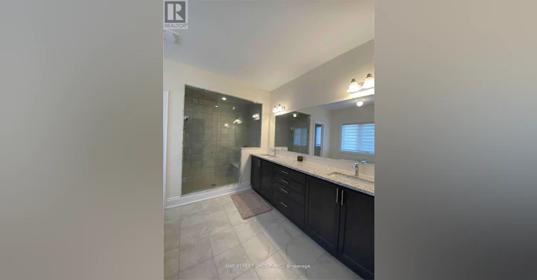 28 Macdonald Court, Richmond Hill, ON, L4E 1E9 - 13