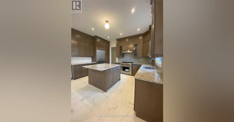 28 Macdonald Court, Richmond Hill, ON, L4E 1E9 - 9
