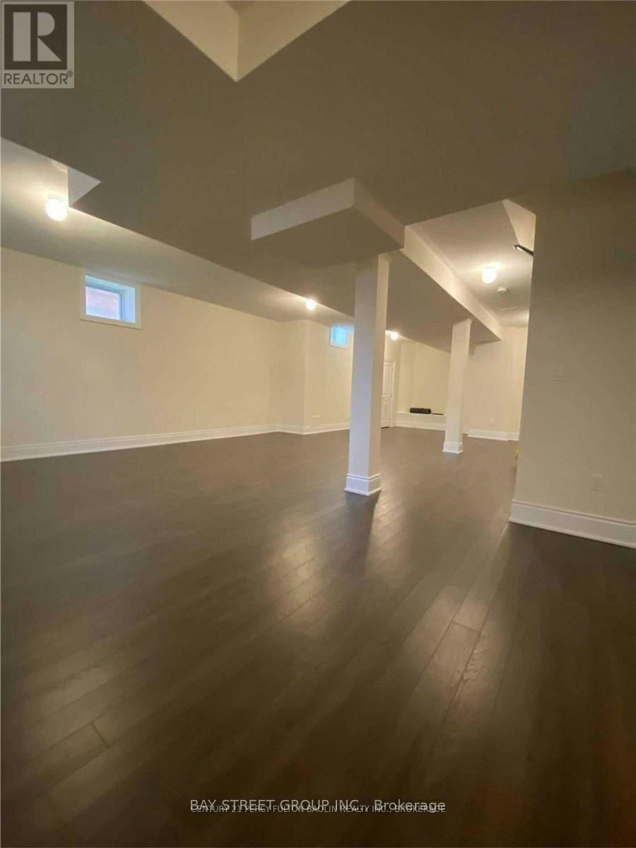 28 Macdonald Court, Richmond Hill, ON, L4E 1E9 - 30