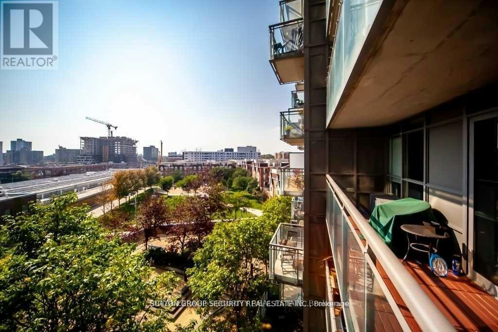 610-38 Joe Shuster Way, Toronto, ON, M6K 0A5 - 23