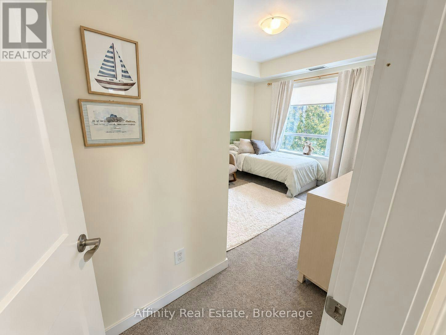 212-251 Northfield Drive E, Waterloo, ON, N2J 4G8 - 14