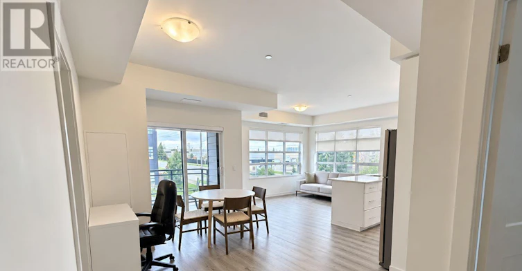 212-251 Northfield Drive E, Waterloo, ON, N2J 4G8 - 9