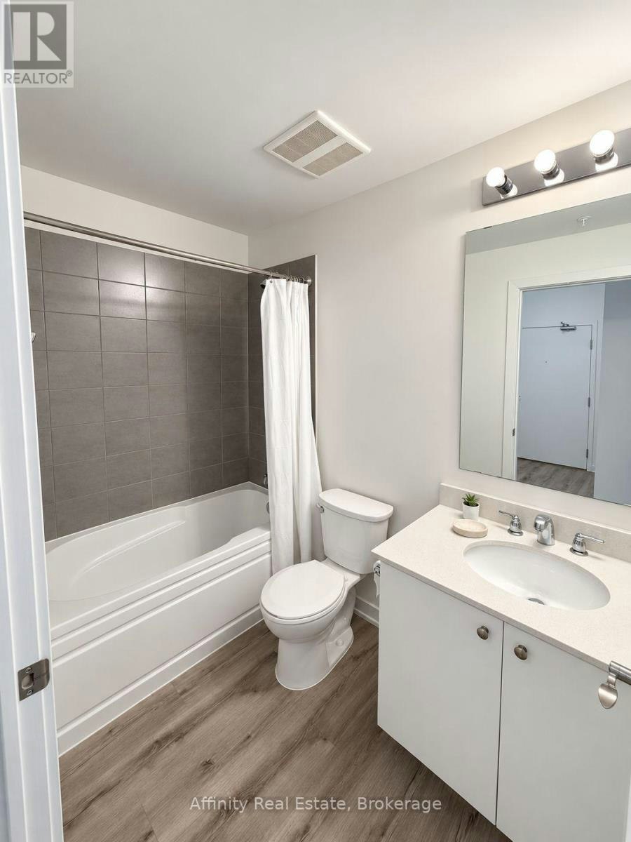 212-251 Northfield Drive E, Waterloo, ON, N2J 4G8 - 21