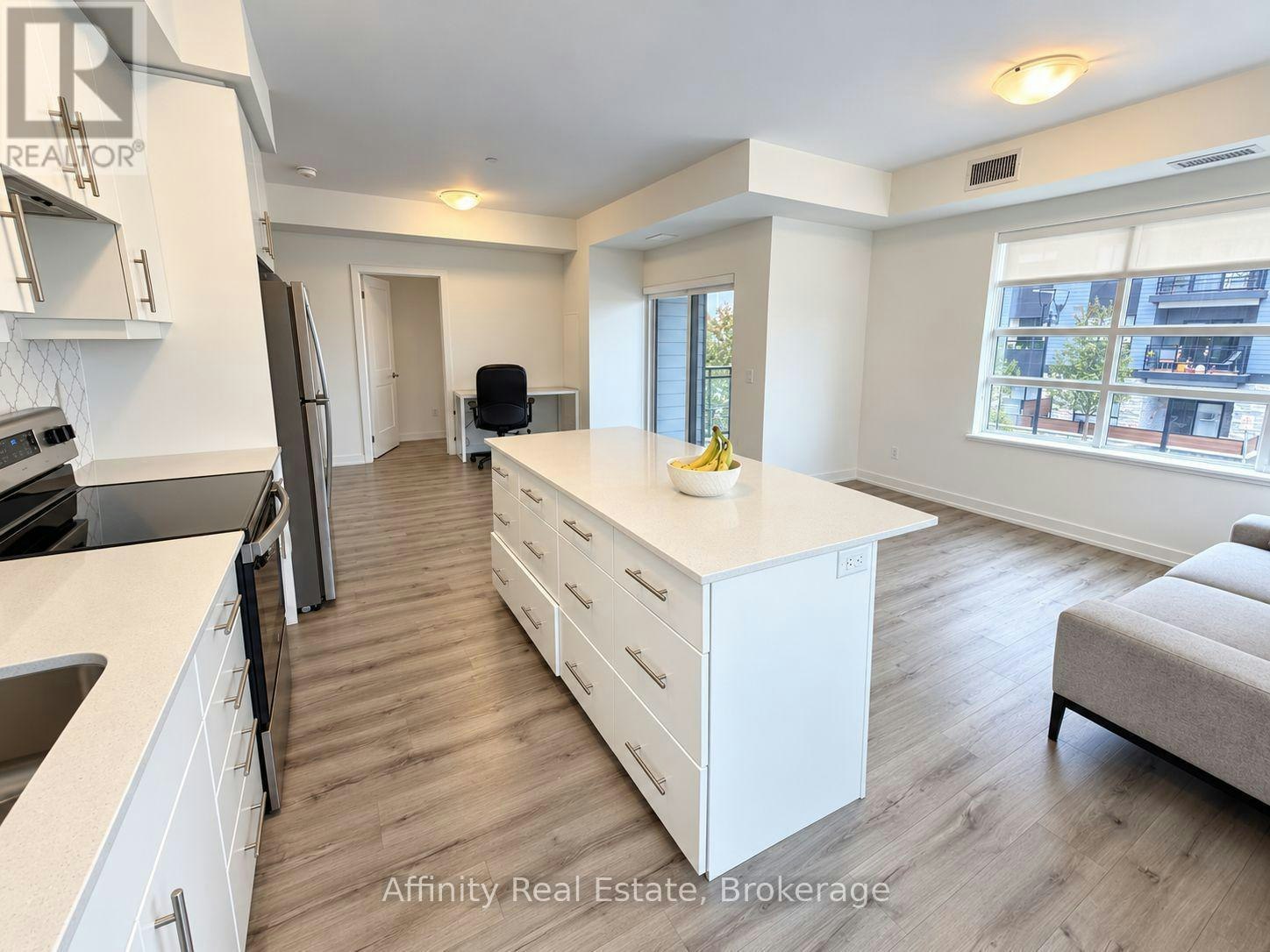 212-251 Northfield Drive E, Waterloo, ON, N2J 4G8 - 8