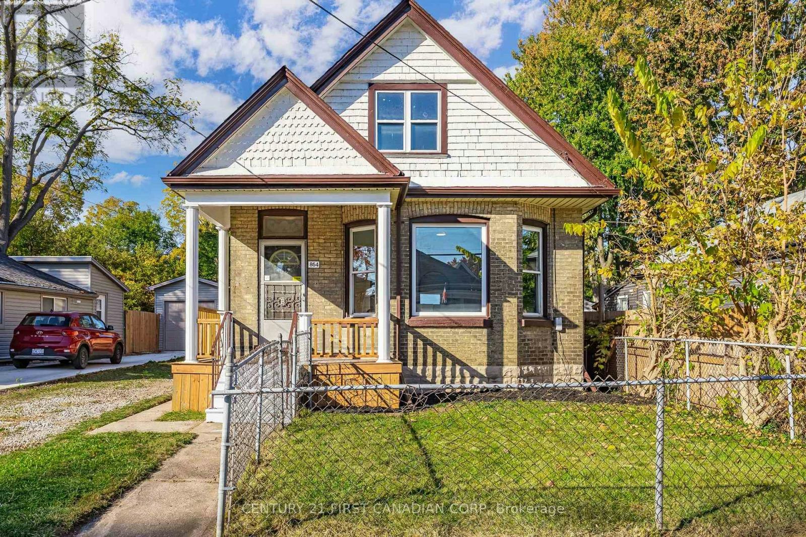 864 Stedwell Street, London, ON, N5Z 1L8