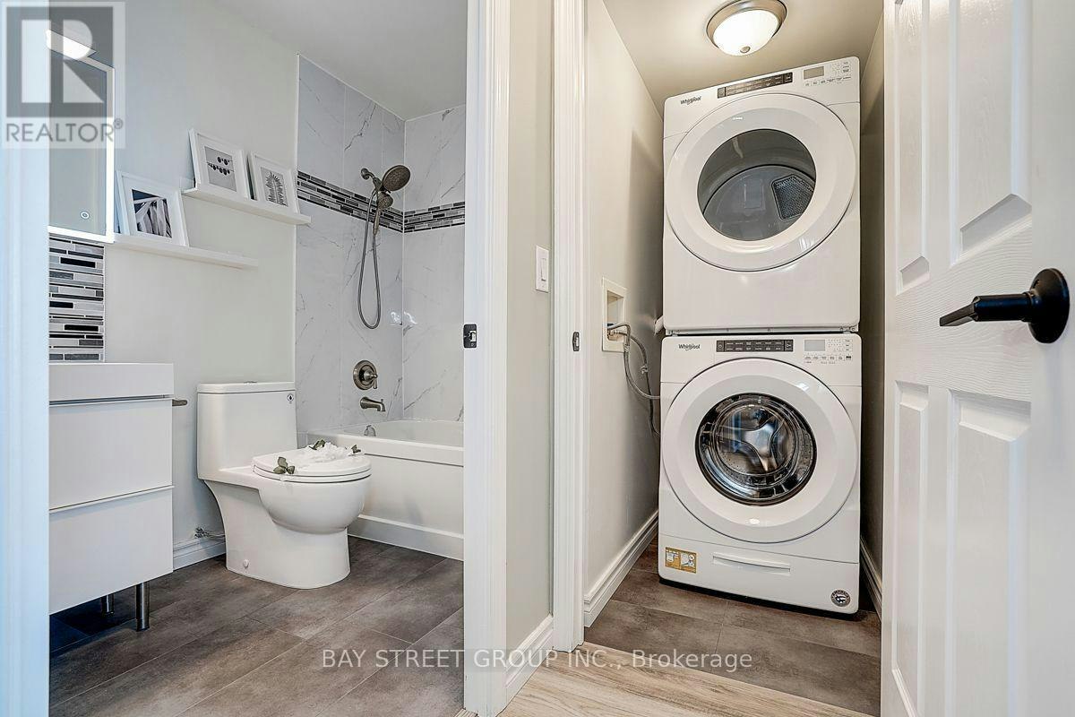 PH3-5500 Yonge Street, Toronto, ON, M2N 7L1 - 18