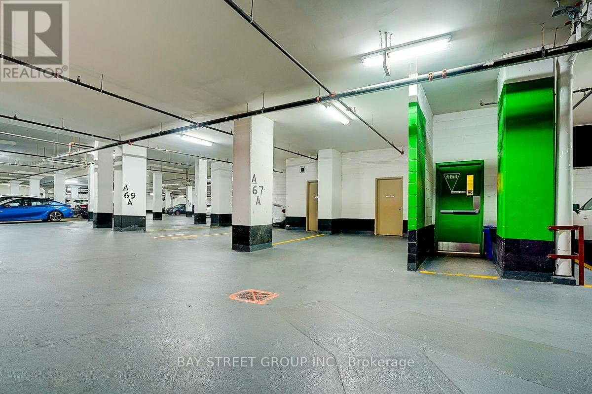 PH3-5500 Yonge Street, Toronto, ON, M2N 7L1 - 24