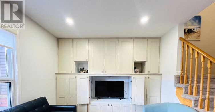 39 Bayside Gate, Whitby, ON, L1N 9W5 - 7