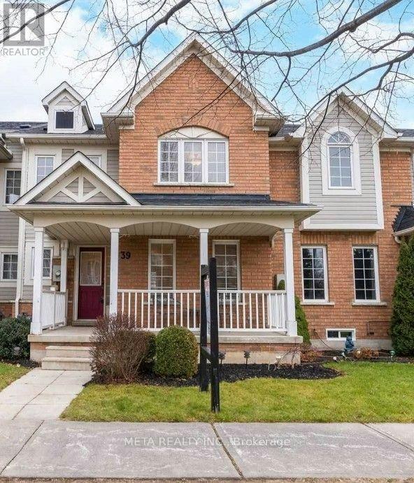 39 Bayside Gate, Whitby, ON, L1N 9W5