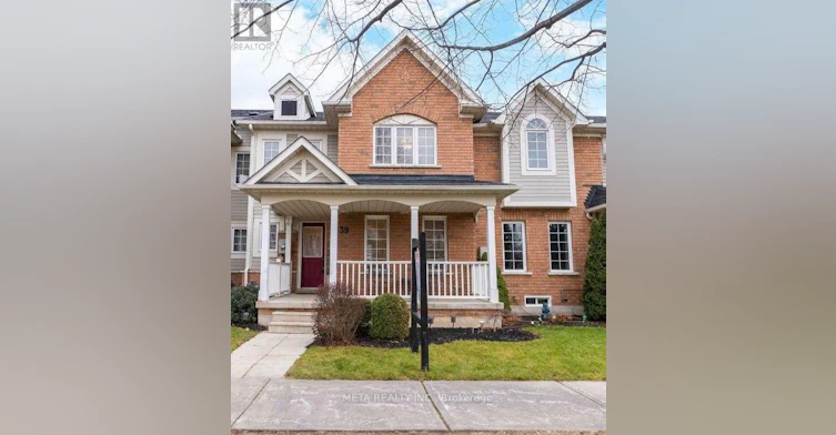 39 Bayside Gate, Whitby, ON, L1N 9W5