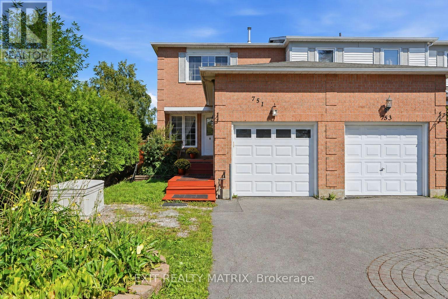 751 Clearcrest Crescent, Ottawa, ON, K4A 3E7