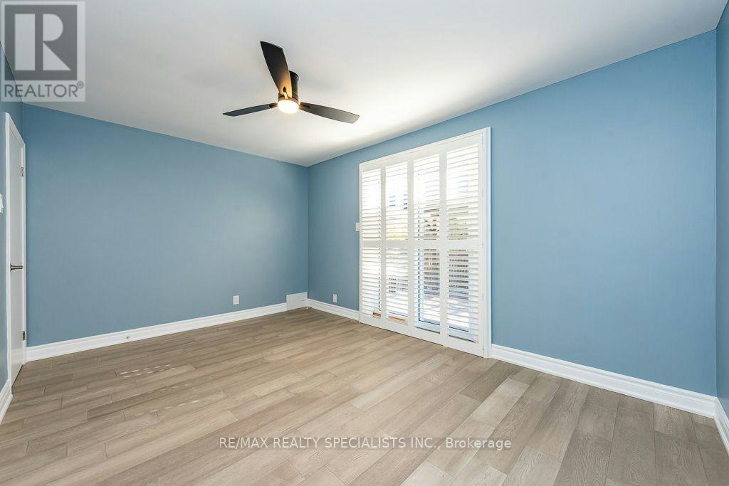 MAIN-79 Clearbrooke Circle, Toronto, ON, M9W 2E6 - 17
