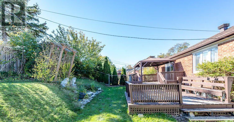 MAIN-79 Clearbrooke Circle, Toronto, ON, M9W 2E6 - 24