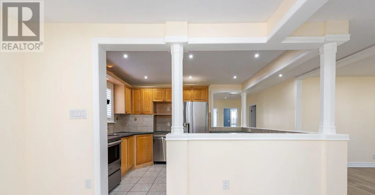 MAIN-79 Clearbrooke Circle, Toronto, ON, M9W 2E6 - 8