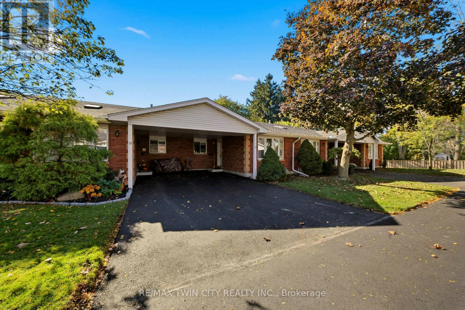 1030 Colborne Street E, Brantford, ON, N3S 3T6