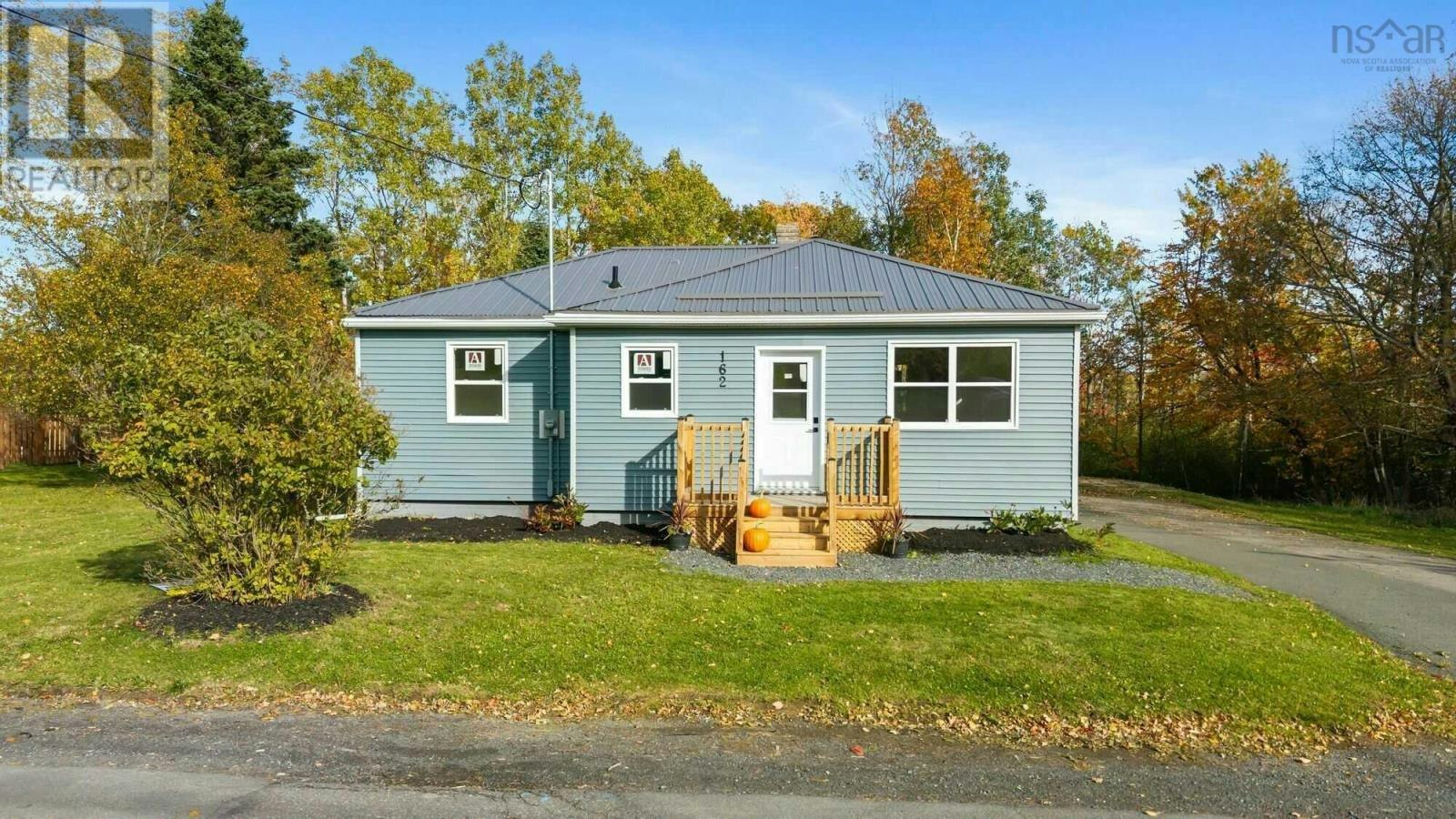 162 Sixth Street, New Glasgow, NS, B2H 1B5