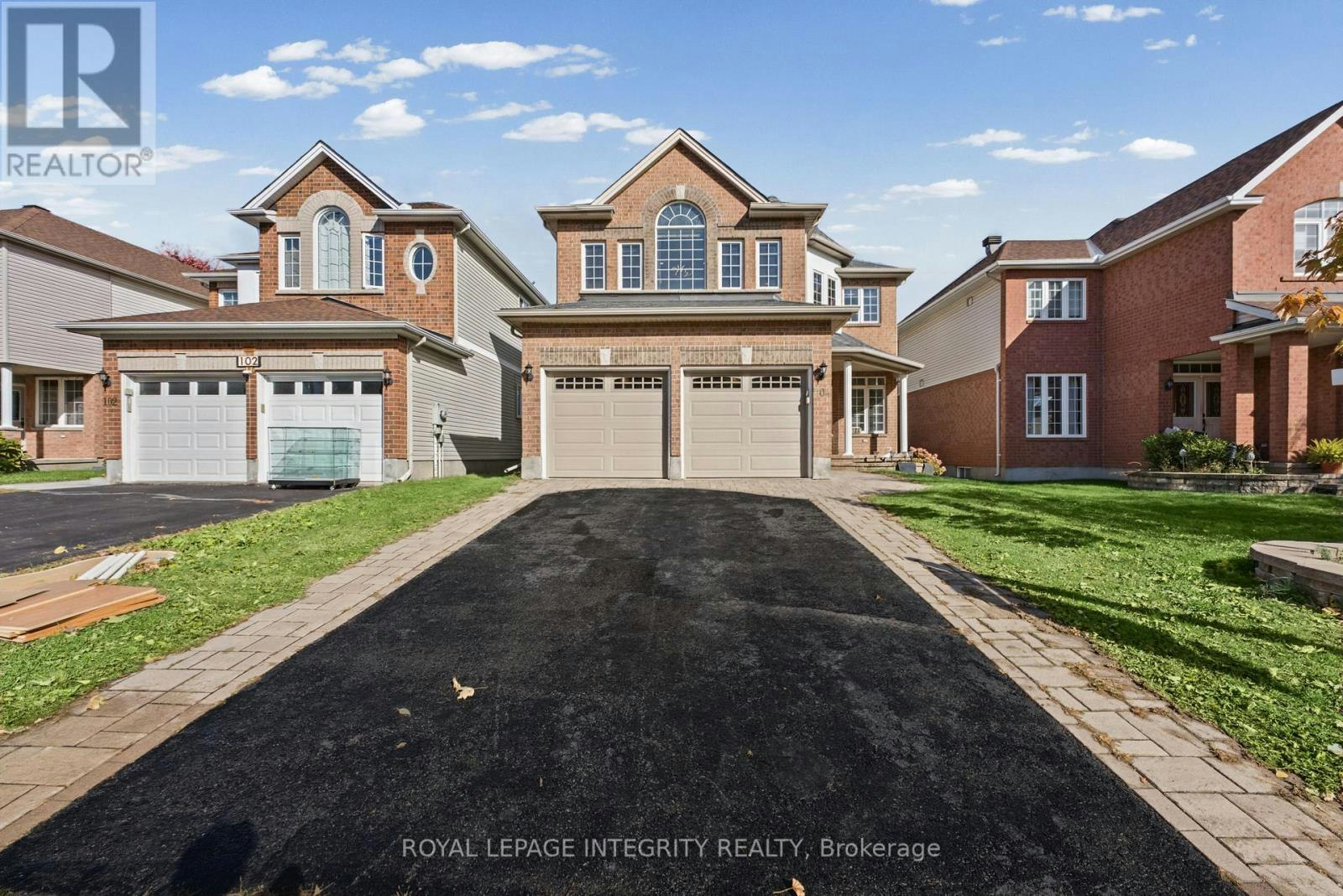 104 Whitestone Drive, Ottawa, ON, K2C 4C5
