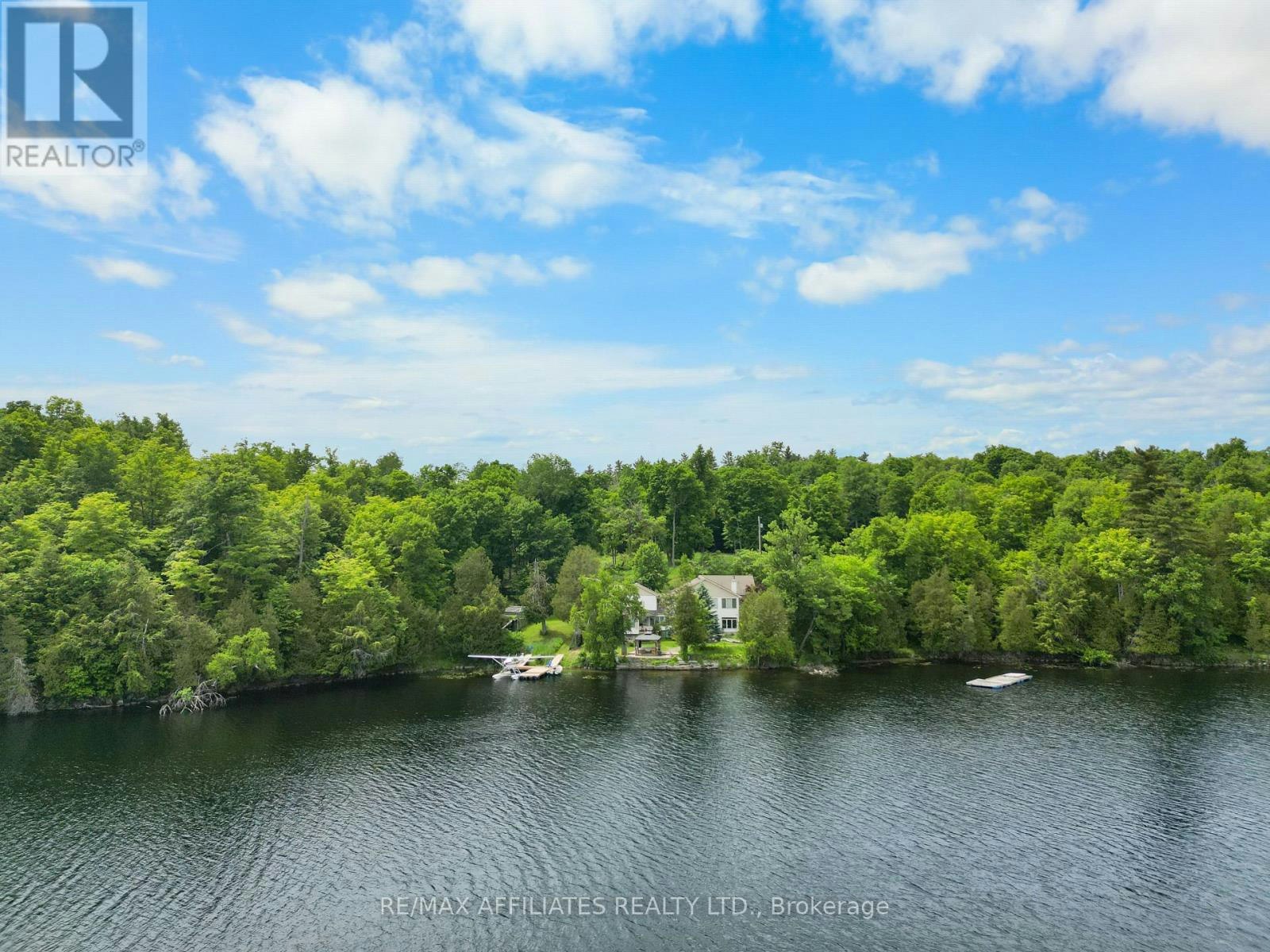 101 Arthur Road, Tay Valley, ON, K0H 2B0
