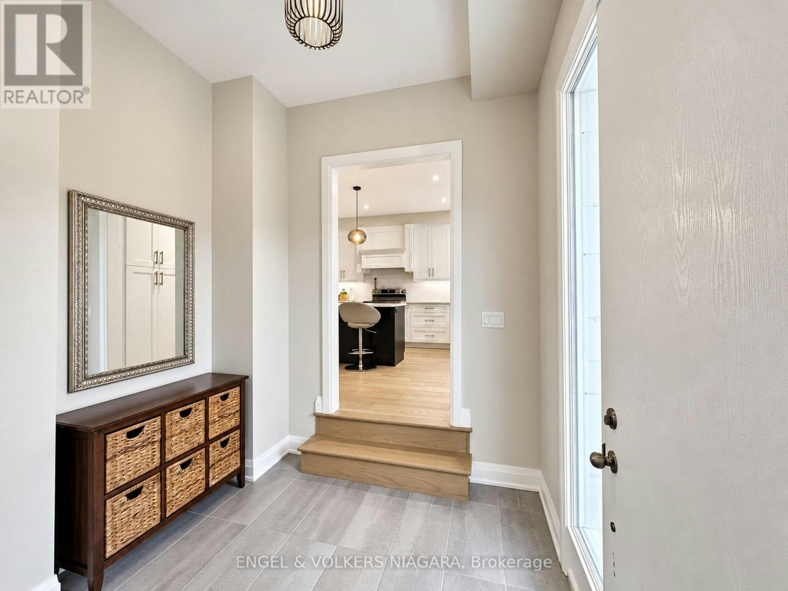 4499 Fourth Avenue, Niagara Falls, ON, L2E 4N4 - 26