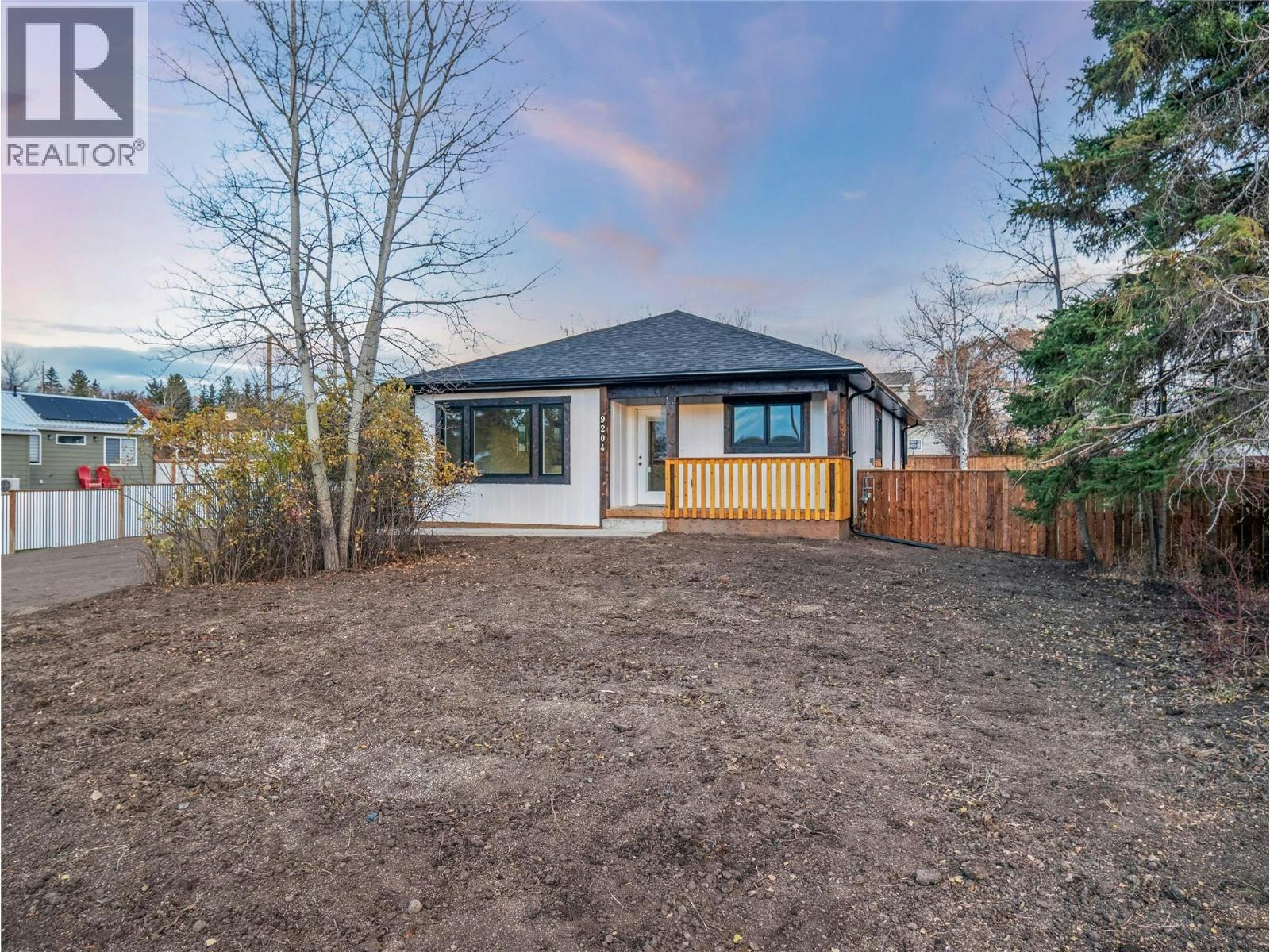 9204 8 Street, Dawson Creek, BC, V1G 3N6