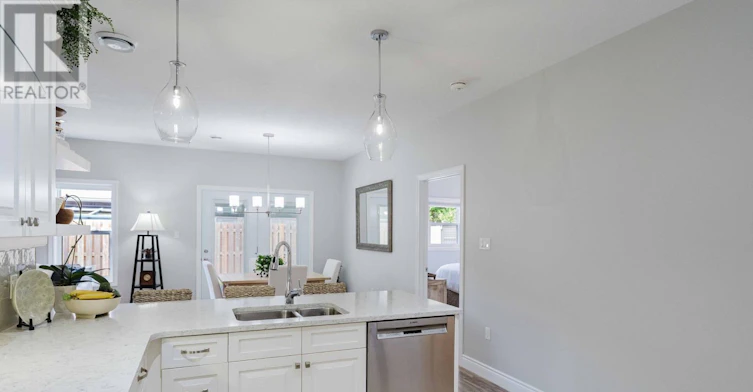 221 Grenville Street S, Saugeen Shores, ON, N0H 2L0 - 11