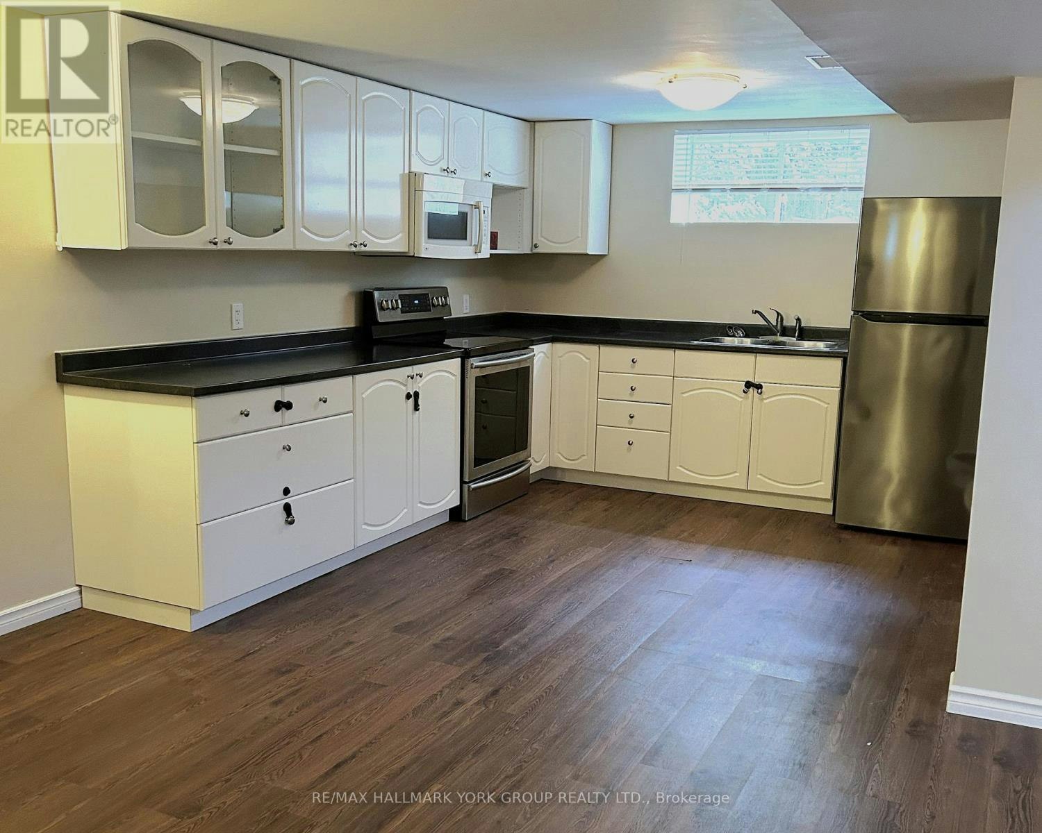 LOWER-140 Riveredge Drive, Georgina, ON, L4P 2P3 - 3