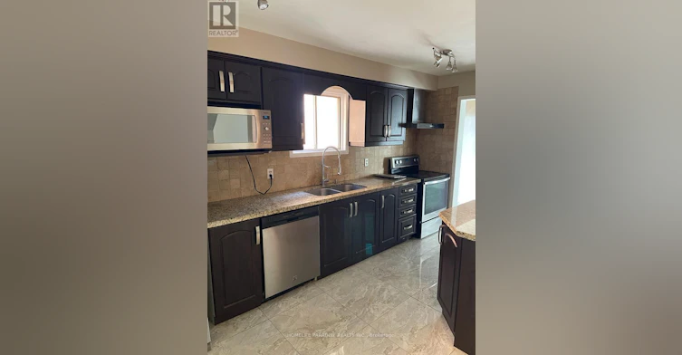 3586 Indigo Crescent, Mississauga, ON, L5N 7J2 - 3