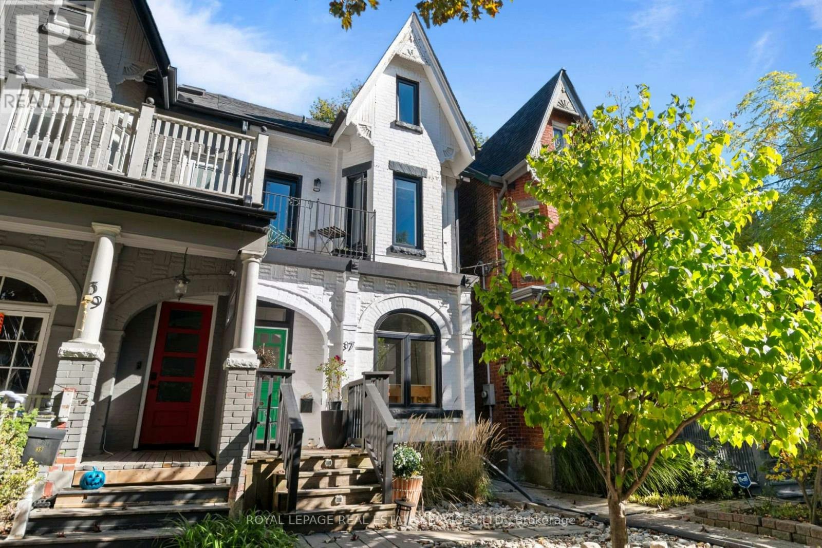 37 Fuller Avenue, Toronto, ON, M6R 2C4