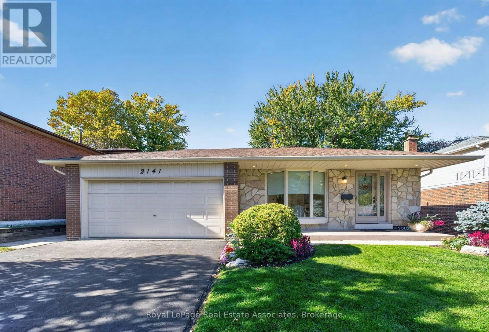 2141 Herridge Drive, Mississauga, ON, L5K 1N4