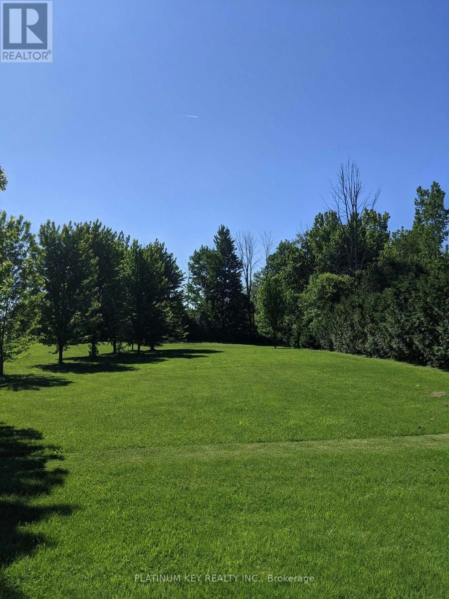PT1 Peter Street, Strathroy, ON, N0L 1T0
