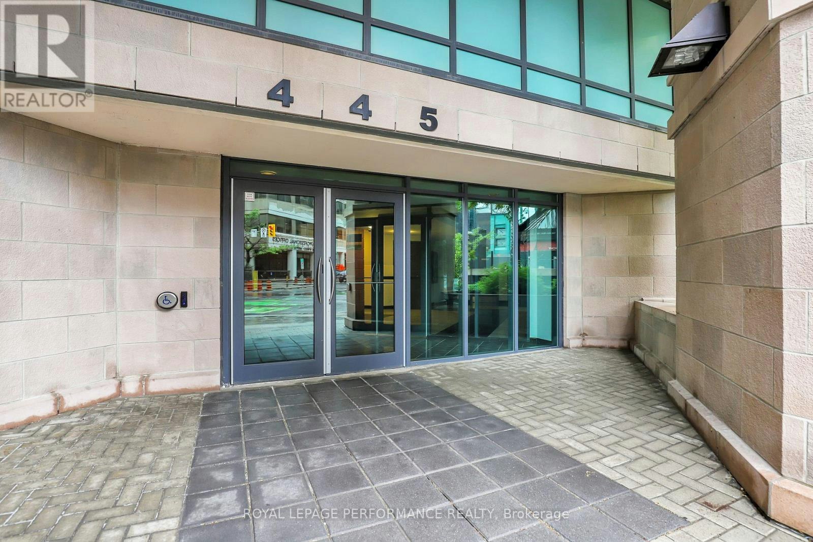 1402-445 Laurier Avenue W, Ottawa, ON, K1R 5C1 - 2