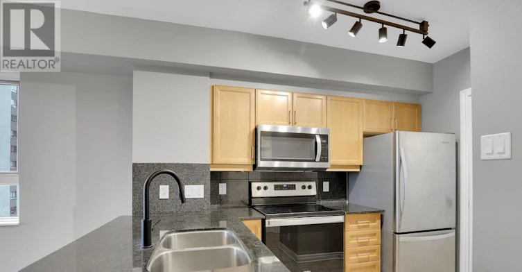 1402-445 Laurier Avenue W, Ottawa, ON, K1R 5C1 - 7