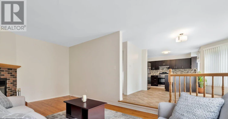 103 Flamborough Way, Ottawa, ON, K2K 2G1 - 12