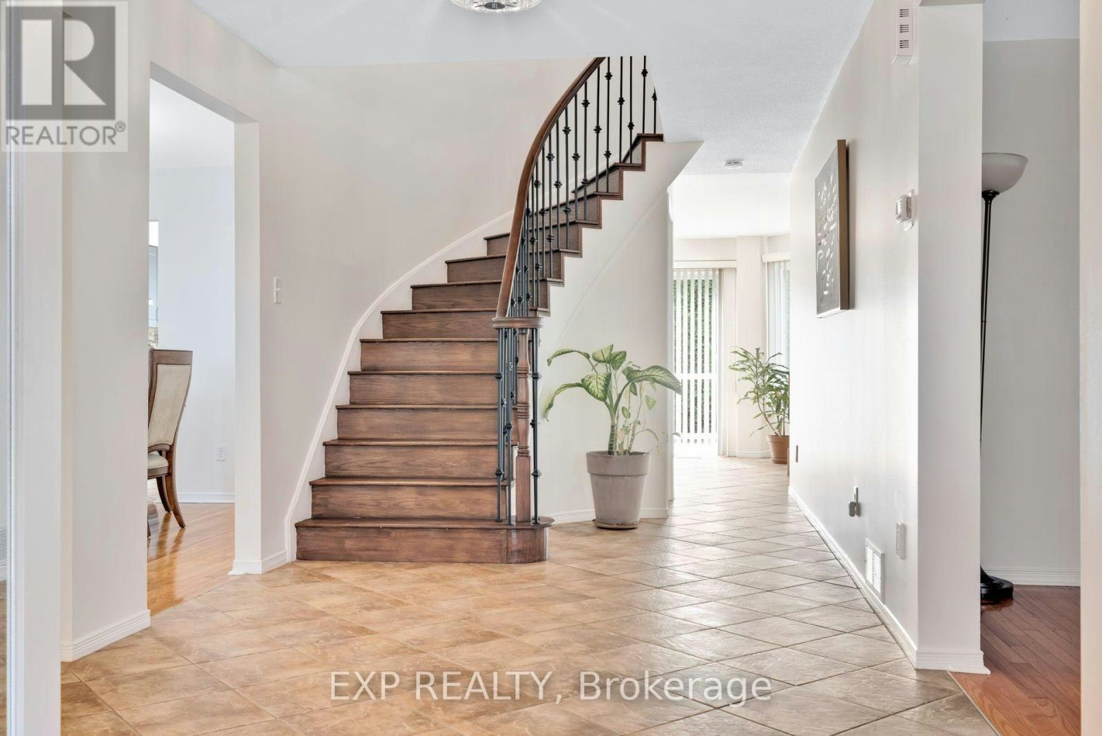 103 Flamborough Way, Ottawa, ON, K2K 2G1 - 9