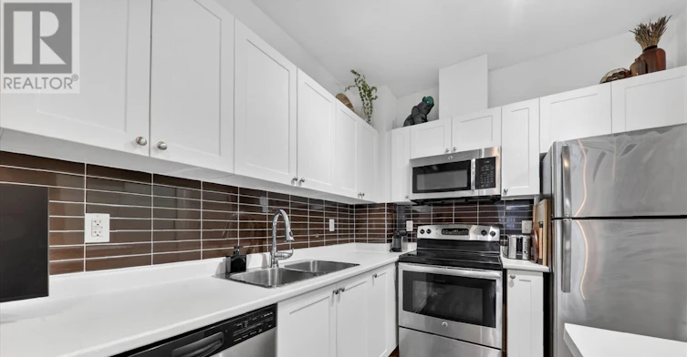 116-3560 St Clair Avenue E, Toronto, ON, M1K 0A9 - 12