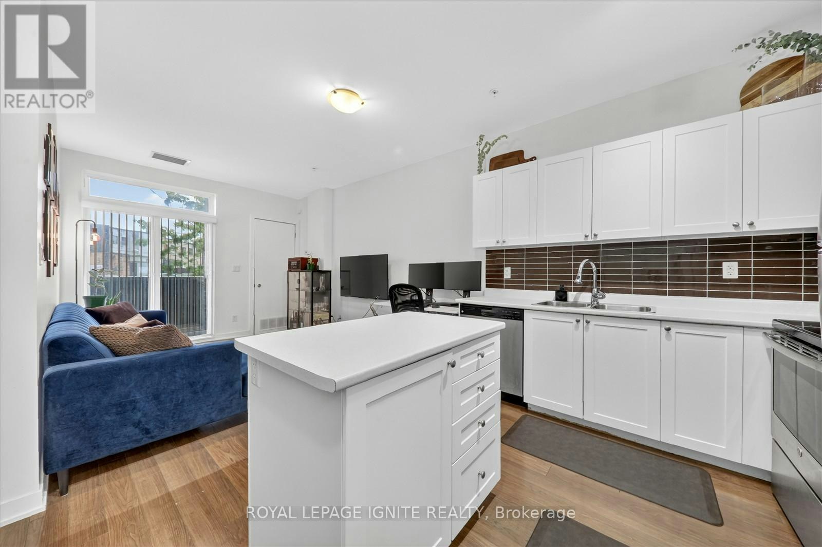 116-3560 St Clair Avenue E, Toronto, ON, M1K 0A9 - 10
