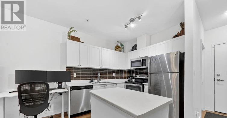 116-3560 St Clair Avenue E, Toronto, ON, M1K 0A9 - 11