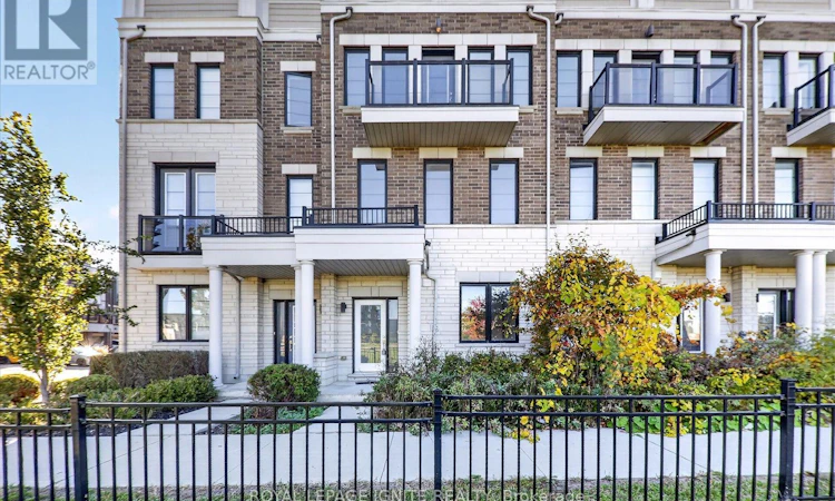 67 King George Way