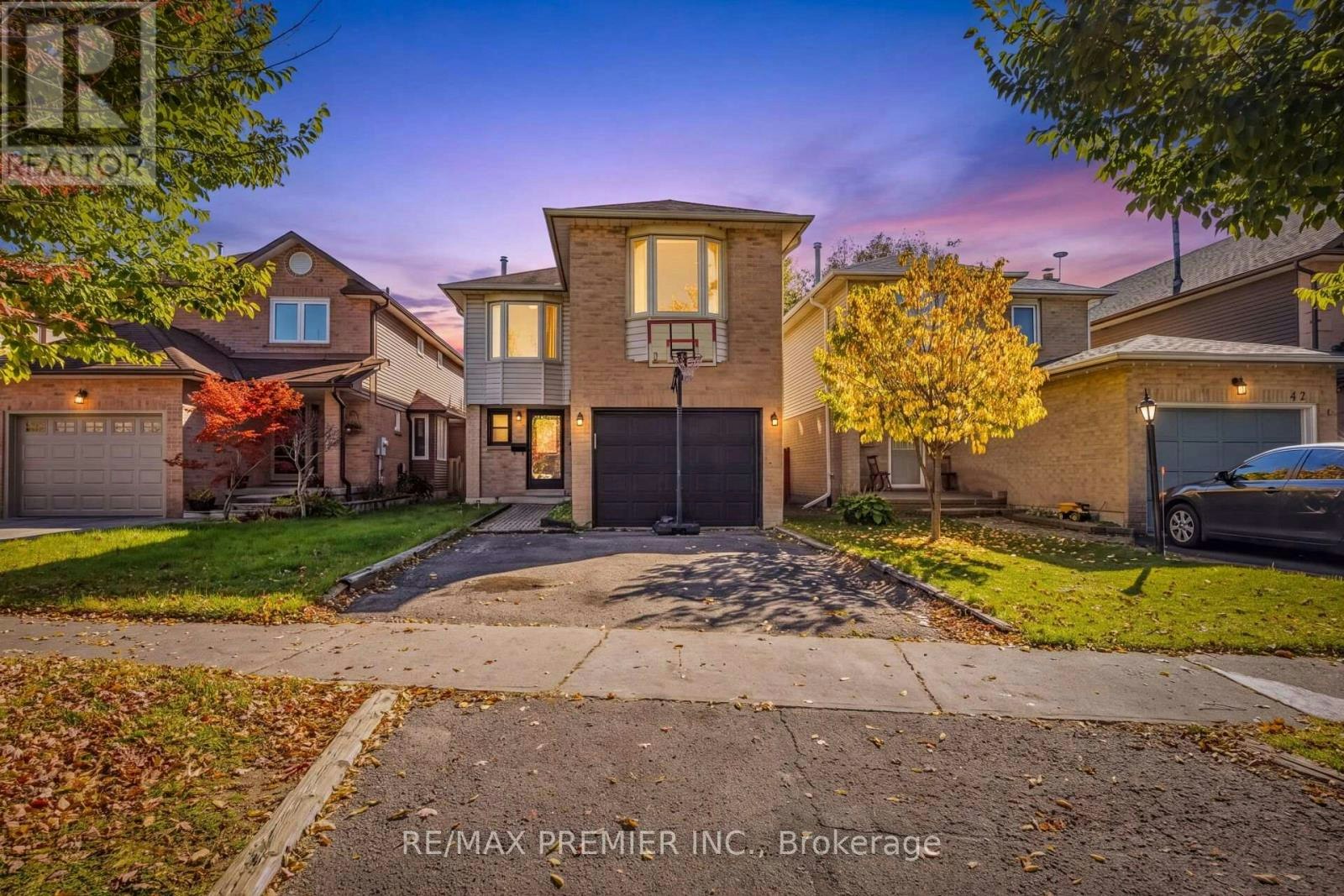 45 Rosebud Avenue, Brampton, ON, L6X 2W4