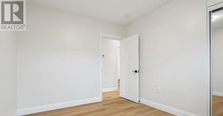 MAIN-121 Toby Crescent, Hamilton, ON, L8T 2N9 - 16