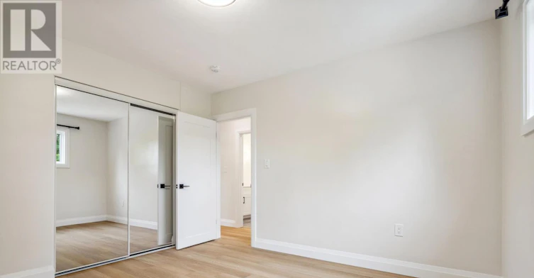 MAIN-121 Toby Crescent, Hamilton, ON, L8T 2N9 - 19