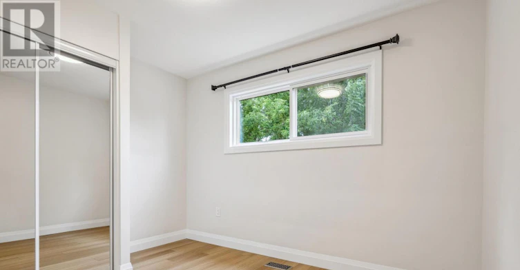 MAIN-121 Toby Crescent, Hamilton, ON, L8T 2N9 - 20