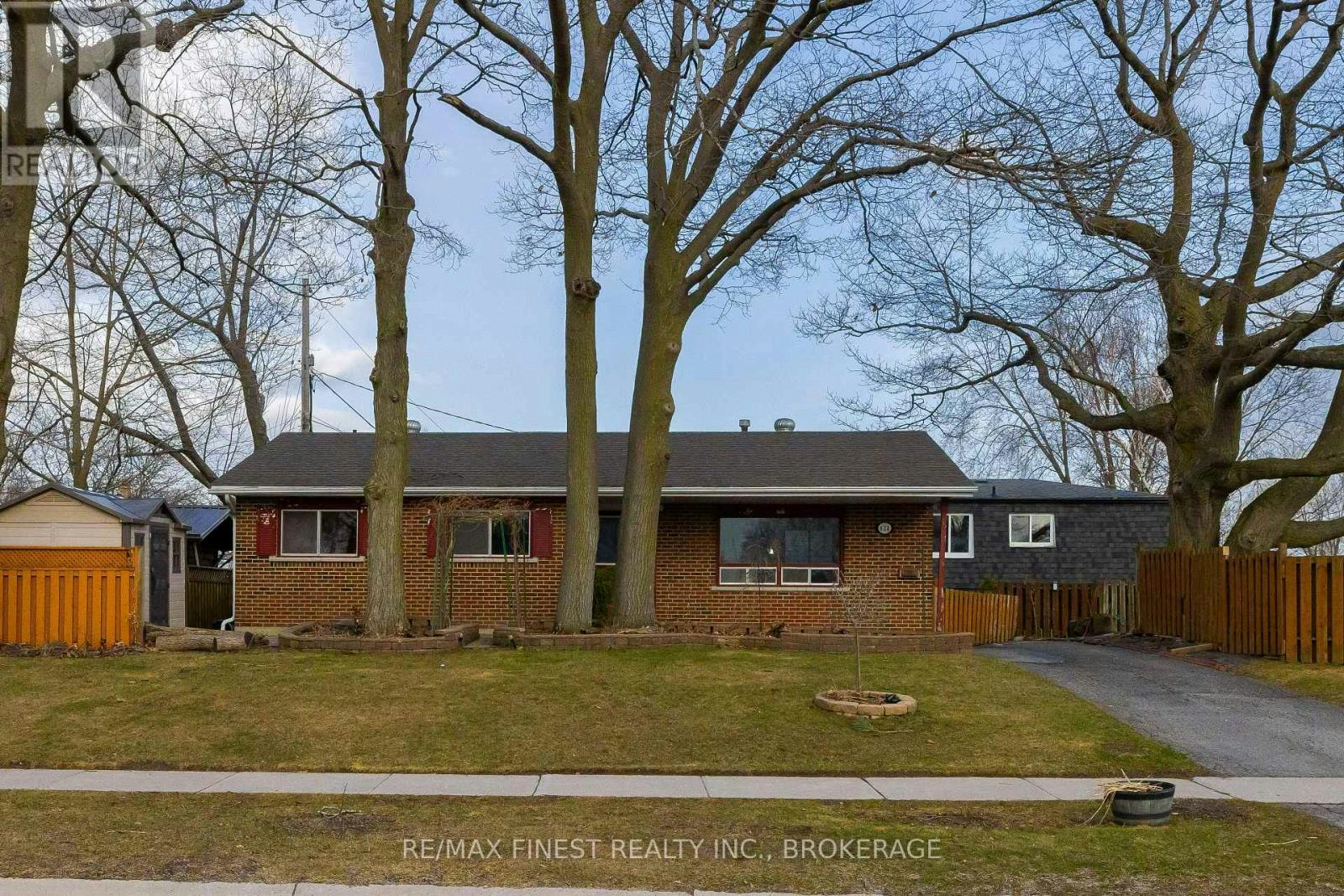 628 Stanford Street, Kingston, ON, K7M 6A1
