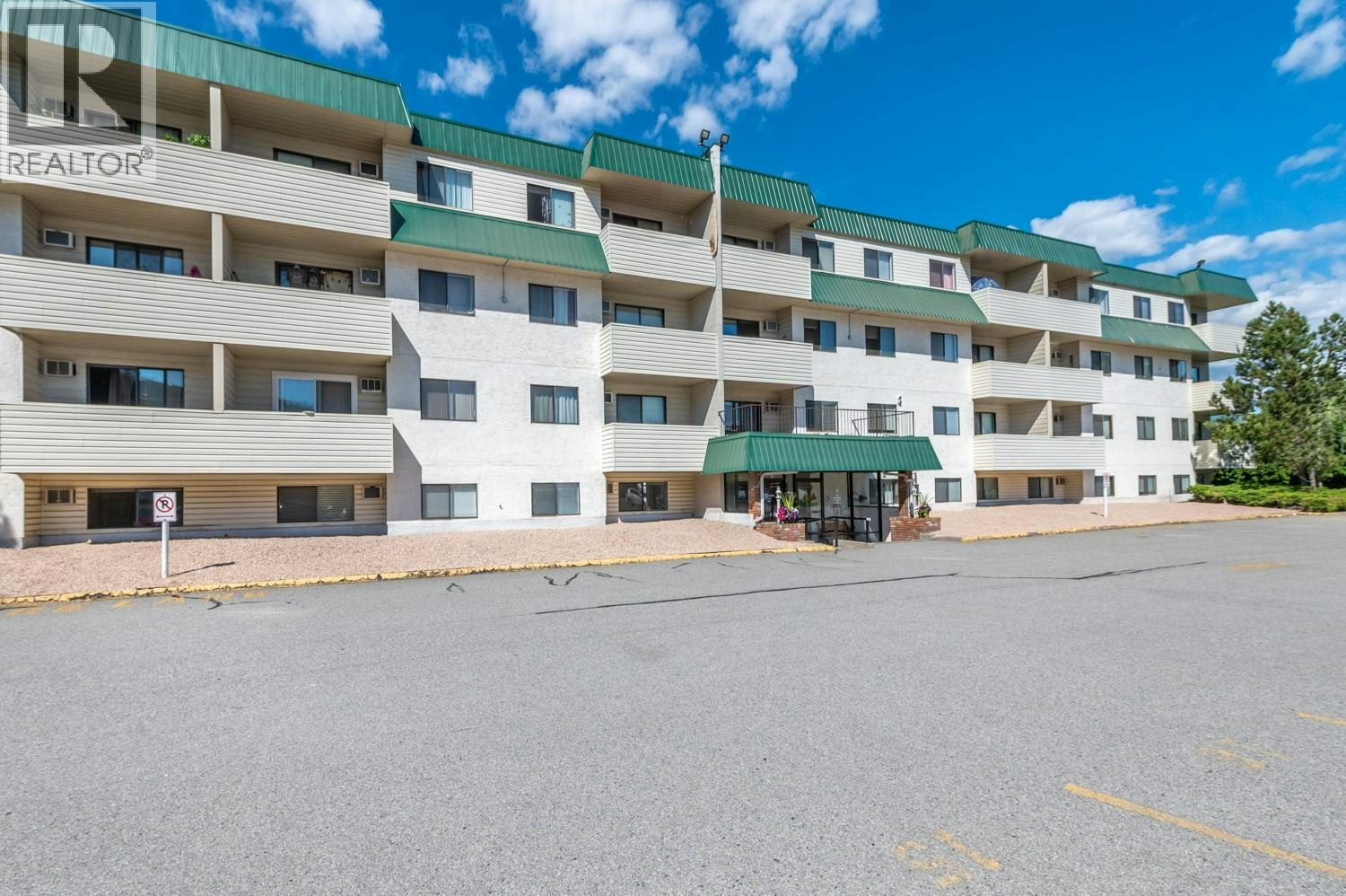 201-150 Skaha Place, Penticton, BC, V2A 7K1